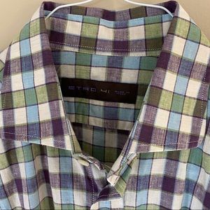 Men’s Etro dress shirt.